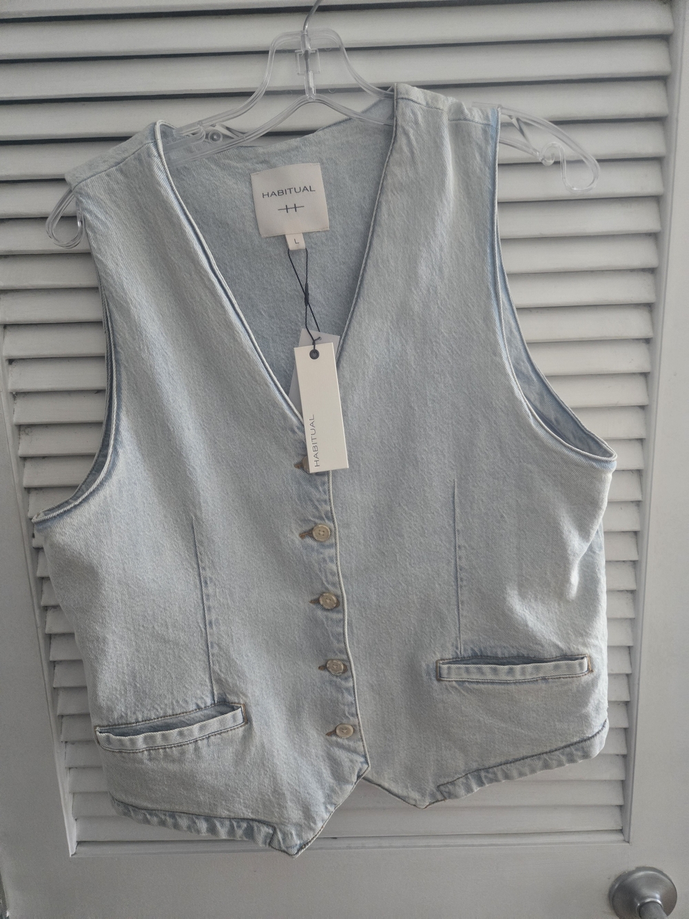 NWT Habitual Light Blue Denim Button-Front Vest - Women's Sleeveless Top